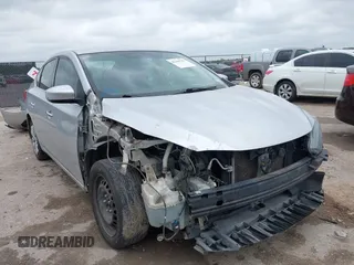 2017 Nissan Sentra SR z VIN 3N1AB7AP9HY359399, wystawiony jako IAAI lot #42106709 z przebiegiem 122 148 mil mil oraz . Historia ofert i sprzedaży dostępna na DreamBid. Obrazek 1.