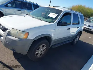 2001 Ford Escape XLT with VIN 1FMYU04181KD97470, listed as a IAAI auction lot 41896246 with 123,880 mi miles. Bid and sale history available at carsss.com. Image 6.