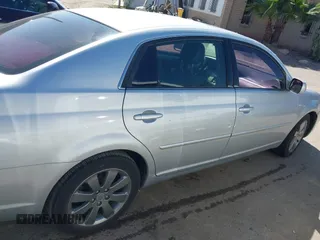 2006 Toyota Avalon XL with VIN 4T1BK36B66U148406, listed as a IAAI auction lot 41992051 with 247,109 mi miles and . Bid and sale history available at carsss.com. Image 12.