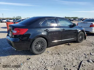 2012 Suzuki Kizashi SE with VIN JS2RE9A39C6101244, listed as a Copart auction lot 88559915 with 171,282 mi miles and Salvage Title. Bid and sale history available at carsss.com. Image 3.