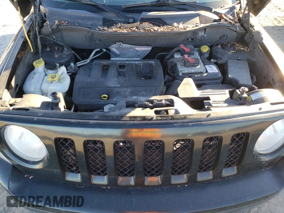 2013 Jeep Patriot Limited with VIN 1C4NJPCB4DD178064, listed as a Copart auction lot 88715825 with 125,193 mi miles and Clean title. Bid and sale history available at DreamBid. Image 12.