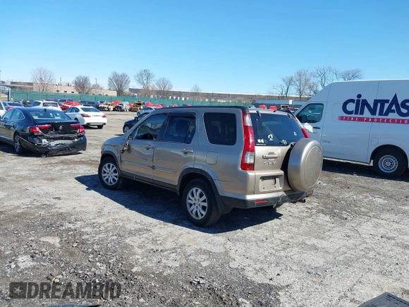 2005 Honda CR-V EX SE with VIN JHLRD78965C011391, listed as a IAAI auction lot 41820990 with 206,623 mi miles. Bid and sale history available at carsss.com. Image 3.