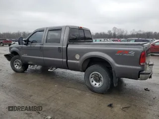 2004 Ford F-250 XL with VIN 1FTNW21P64EA89240, listed as a Copart auction lot 46856505 with 223,525 mi miles and Salvage title. Bid and sale history available at DreamBid. Image 2.