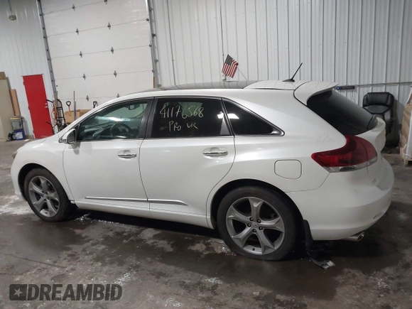 2013 Toyota Venza LE with VIN 4T3BK3BB9DU079804, listed as a IAAI auction lot 41176568 with 152,340 mi miles. Bid and sale history available at carsss.com. Image 14.