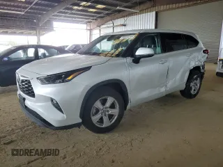 2022 Toyota Highlander LE with VIN 5TDZZRAH7NS143442, listed as a Copart auction lot 50955255 with 49,283 mi miles and Salvage title. Bid and sale history available at DreamBid. Image 1.