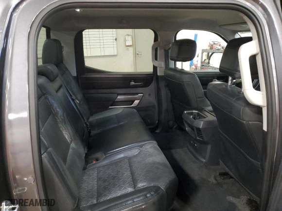 2024 Toyota Tundra 4WD SR5 with VIN 5TFLA5DB3RX133911, listed as a Copart auction lot 87292404 with 36,518 mi miles and Salvage Title. Bid and sale history available at carsss.com. Image 10.