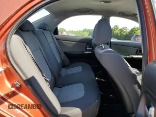 2009 Kia Spectra SX z VIN KNAFE221095025989, wystawiony jako Copart lot #57583155 z przebiegiem 261 776 mil mil oraz Szkoda całkowita • Salvage title. Historia ofert i sprzedaży dostępna na DreamBid. Obrazek 10.