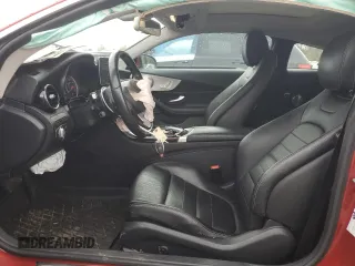 2017 Mercedes-Benz C 300 z VIN WDDWJ4KBXHF328960, wystawiony jako Copart lot #52862365 z przebiegiem 50 904 mil mil oraz Szkoda całkowita • Salvage title. Historia ofert i sprzedaży dostępna na DreamBid. Obrazek 7.