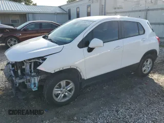 2019 Chevrolet Trax LS with VIN 3GNCJNSB6KL245341, listed as a Copart auction lot 85442734 with 85,000 mi miles and Salvage Title. Bid and sale history available at carsss.com. Image 1.