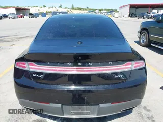 2019 Lincoln MKZ Reserve with VIN 3LN6L5EC8KR629330, listed as a IAAI auction lot 42322134 with Not provided miles and . Bid and sale history available at DreamBid. Image 16.