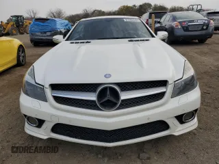 2011 Mercedes-Benz SL 550 z VIN WDBSK7BA4BF163119, wystawiony jako Copart lot #81606644 z przebiegiem 195 074 mil mil oraz Czysty tytuł • Clean title. Historia ofert i sprzedaży dostępna na DreamBid. Obrazek 5.