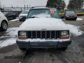 1997 Jeep Cherokee Sport with VIN 1J4FJ68S2VL566709, listed as a Copart auction lot 44800385 with 191,654 mi miles and Non Repairable. Bid and sale history available at carsss.com. Image 5.