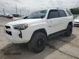 2020 Toyota 4Runner SR5 с VIN JTEBU5JR1L5743499, выставлен на аукционе Copart как лот 54935695 с пробегом 114 262 миль миль и Списание • Salvage title. История ставок и продаж доступна на DreamBid. Изображение 1.