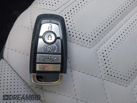 2023 Ford Escape с VIN 1FMCU0JZXPUA30782, выставлен на аукционе IAAI как лот 42275214 с пробегом 37 403 миль миль и . История ставок и продаж доступна на DreamBid. Изображение 11.