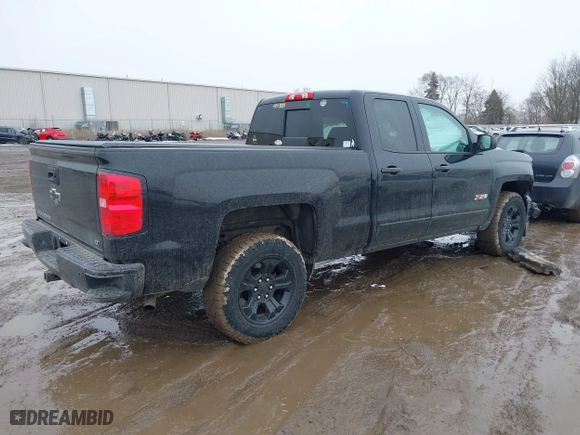 2018 Chevrolet Silverado 1500 LT with VIN 1GCVKREC0JZ323808, listed as a IAAI auction lot 41662857 with 138,110 mi miles. Bid and sale history available at carsss.com. Image 4.
