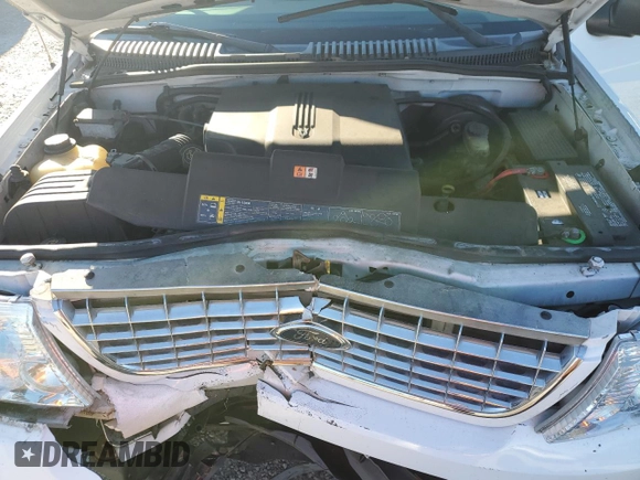 2003 Ford Explorer XLT with VIN 1FMZU73W53UC30937, listed as a Copart auction lot 42421025 with 118,506 mi miles and Salvage title. Bid and sale history available at DreamBid. Image 12.