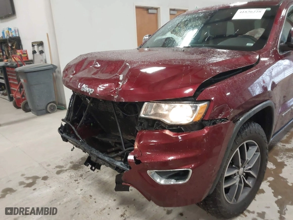 2018 Jeep Grand Cherokee Limited with VIN 1C4RJFBG5JC180707, listed as a IAAI auction lot 41836228 with 133,936 mi miles. Bid and sale history available at carsss.com. Image 6.
