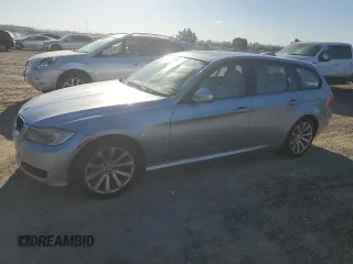 2010 BMW 3 Series 328i xDrive with VIN WBAUU3C59AA544780, listed as a Copart auction lot 50267095 with Not Provided miles and Salvage Title. Bid and sale history available at DreamBid. Image 1.