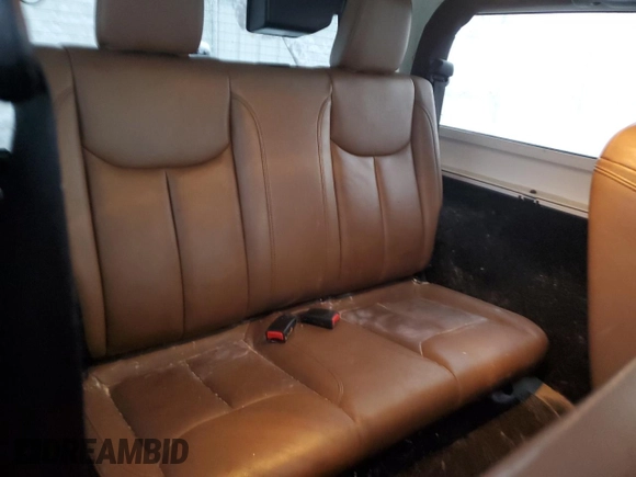 2014 Jeep Wrangler Sahara with VIN 1C4AJWBG5EL327823, listed as a Copart auction lot 85472404 with 136,132 mi miles and Clean Title. Bid and sale history available at DreamBid. Image 11.