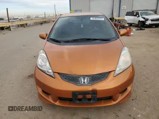2009 Honda Fit Sport z VIN JHMGE88429S025410, wystawiony jako Copart lot #84963934 z przebiegiem 122 807 mil mil oraz Szkoda całkowita • Salvage title. Historia ofert i sprzedaży dostępna na DreamBid. Obrazek 5.