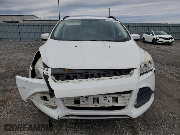 2015 Ford Escape SE with VIN 1FMCU9GX0FUB83597, listed as a Copart auction lot 52641005 with 200,835 mi miles and Salvage Title. Bid and sale history available at carsss.com. Image 5.