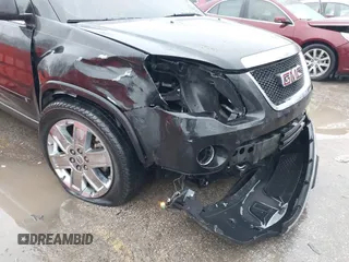 2010 GMC Acadia SLT2 with VIN 1GKLVNED0AJ133929, listed as a IAAI auction lot 41458136 with 163,629 mi miles and . Bid and sale history available at DreamBid. Image 6.