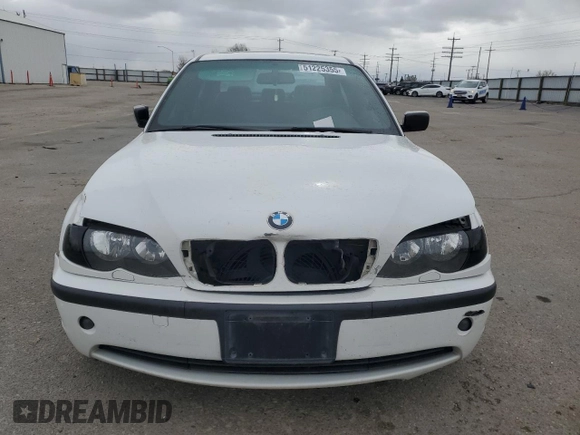 2003 BMW 3 Series 325xi with VIN WBAEU33413PM53580, listed as a Copart auction lot 51225355 with 193,302 mi miles and Salvage Title. Bid and sale history available at carsss.com. Image 5.