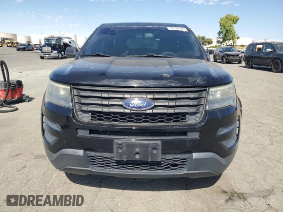 2017 Ford Police Interceptor Utility with VIN 1FM5K8AR5HGA24319, listed as a Copart auction lot 62778735 with 148,311 mi miles and Salvage title. Bid and sale history available at DreamBid. Image 5.