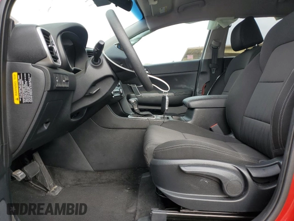 2022 Kia Sportage LX with VIN KNDPMCAC7N7983741, listed as a Copart auction lot 54679635 with 26,712 mi miles and Salvage Title. Bid and sale history available at carsss.com. Image 7.