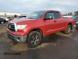 2013 Toyota Tundra 4WD Truck with VIN 5TFUM5F16DX041099, listed as a Copart auction lot 45311135 with 137,220 mi miles and Salvage Title. Bid and sale history available at carsss.com. Image 1.