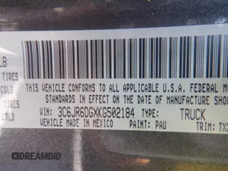 2019 Ram 1500 Tradesman z VIN 3C6JR6DGXKG502184, wystawiony jako IAAI lot #42524439 z przebiegiem 98 494 mil mil oraz . Historia ofert i sprzedaży dostępna na DreamBid. Obrazek 11.