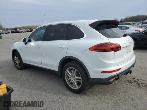 2015 Porsche Cayenne Diesel with VIN WP1AF2A22FLA32081, listed as a Copart auction lot 46645715 with 68,644 mi miles and Salvage title. Bid and sale history available at DreamBid. Image 2.