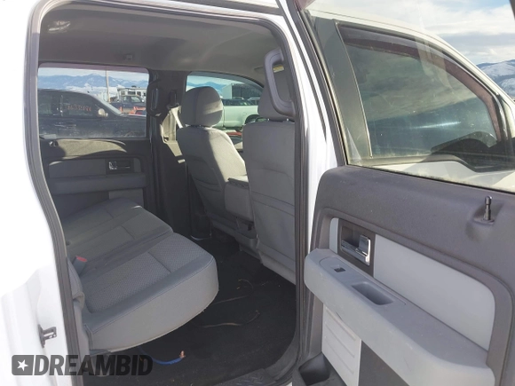 2013 Ford F-150 XL with VIN 1FTFW1EF7DKD91041, listed as a IAAI auction lot 41648747 with 170,052 mi miles. Bid and sale history available at carsss.com. Image 8.