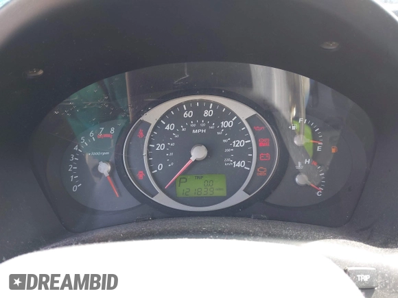 2005 Hyundai Tucson GLS with VIN KM8JN12D45U072567, listed as a IAAI auction lot 42002128 with 121,839 mi miles. Bid and sale history available at carsss.com. Image 7.