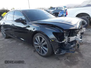 2024 Audi A6 Premium z VIN WAUD3BF29RN003120, wystawiony jako IAAI lot #41209696 z przebiegiem 31 455 mil mil oraz . Historia ofert i sprzedaży dostępna na DreamBid. Obrazek 1.