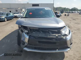 2018 Mitsubishi Outlander ES with VIN JA4AZ3A32JZ024831, listed as a Copart auction lot 62369645 with 91,599 mi miles and Salvage title. Bid and sale history available at DreamBid. Image 5.