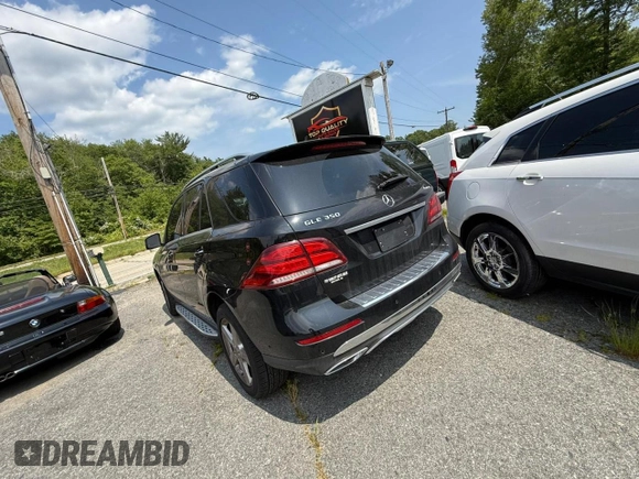 2018 Mercedes-Benz GLE 350 z VIN 4JGDA5HBXJB083293, wystawiony jako Copart lot #61505865 z przebiegiem 139 110 mil mil oraz Czysty tytuł • Clean title. Historia ofert i sprzedaży dostępna na DreamBid. Obrazek 3.