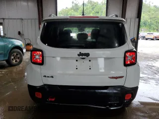 2015 Jeep Renegade Trailhawk with VIN ZACCJBCT8FPB78351, listed as a Copart auction lot 64036095 with 127,784 mi miles and Salvage title. Bid and sale history available at DreamBid. Image 6.