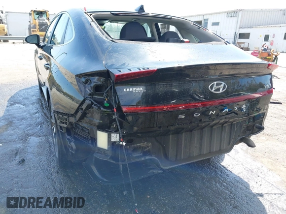 2022 Hyundai Sonata Hybrid SEL with VIN KMHL34JJ9NA045924, listed as a IAAI auction lot 41918996 with 86,081 mi miles. Bid and sale history available at carsss.com. Image 6.