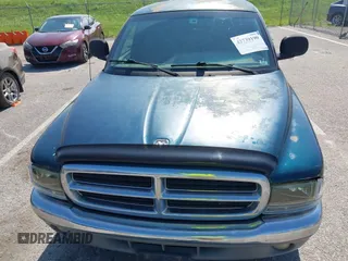 1997 Dodge Dakota with VIN 1B7GL23X5VS157528, listed as a IAAI auction lot 42739190 with 119,889 mi miles and . Bid and sale history available at DreamBid. Image 6.