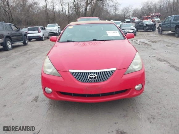 2005 Toyota Camry Solara SE with VIN 4T1FA38P45U039955, listed as a IAAI auction lot 41524471 with 186,852 mi miles. Bid and sale history available at carsss.com. Image 12.