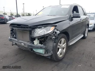 2016 Mercedes-Benz GLE with VIN 4JGDA5JB6GA773437, listed as a IAAI auction lot 41972901 with 41,160 mi miles. Bid and sale history available at carsss.com. Image 17.