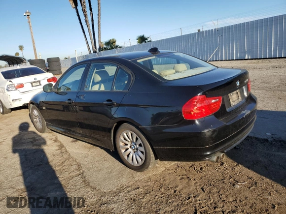 2009 BMW 3 Series 328i z VIN WBAPH57519NL78699, wystawiony jako Copart lot #48189495 z przebiegiem 120 997 mil mil oraz Szkoda całkowita • Salvage title. Historia ofert i sprzedaży dostępna na DreamBid. Obrazek 2.