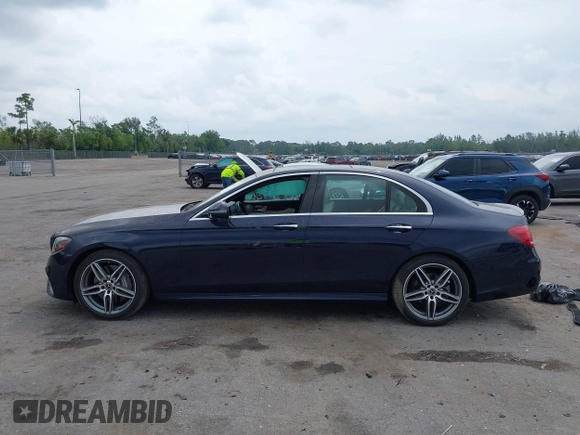 2018 Mercedes-Benz E-Class E 300 with VIN WDDZF4JB9JA446243, listed as a IAAI auction lot 41990687 with 16,961 mi miles. Bid and sale history available at carsss.com. Image 14.