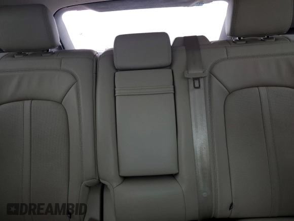 2017 Lincoln MKX Reserve with VIN 2LMPJ8LP8HBL38159, listed as a Copart auction lot 88976515 with 83,205 mi miles and Salvage title. Bid and sale history available at DreamBid. Image 10.