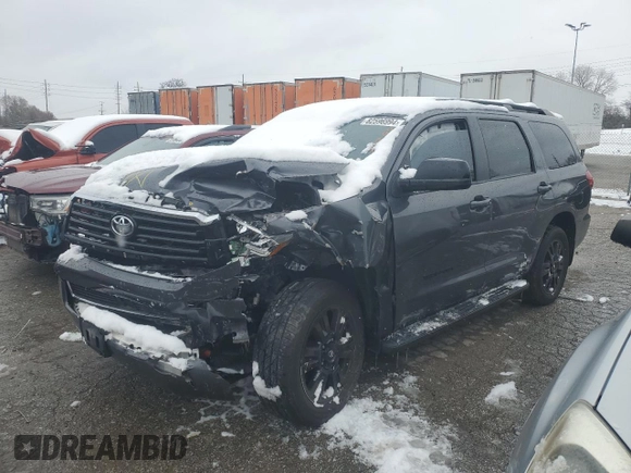 2019 Toyota Sequoia SR5 with VIN 5TDBY5G15KS173235, listed as a Copart auction lot 82596994 with 0 mi miles and Salvage Title. Bid and sale history available at carsss.com. Image 1.