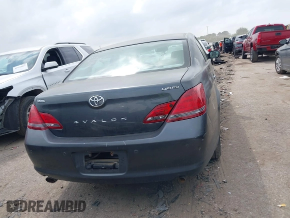 2008 Toyota Avalon XL with VIN 4T1BK36B78U264104, listed as a IAAI auction lot 41934012 with 193,881 mi miles. Bid and sale history available at carsss.com. Image 16.