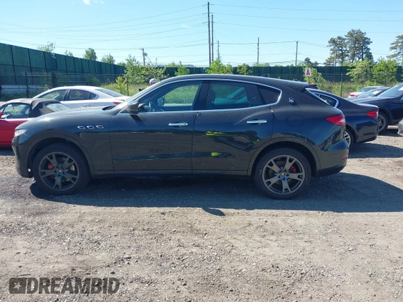 2019 Maserati Levante z VIN ZN661XUA8KX320520, wystawiony jako IAAI lot #42275896 z przebiegiem 48 215 mil mil oraz . Historia ofert i sprzedaży dostępna na DreamBid. Obrazek 14.