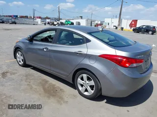 2012 Hyundai Elantra GLS с VIN KMHDH4AE0CU421897, выставлен на аукционе IAAI как лот 41958513 с пробегом 117 809 миль миль и . История ставок и продаж доступна на DreamBid. Изображение 3.