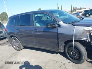 2019 Honda Passport EX-L with VIN 5FNYF7H58KB006501, listed as a IAAI auction lot 41752416 with 60,820 mi miles and . Bid and sale history available at carsss.com. Image 13.